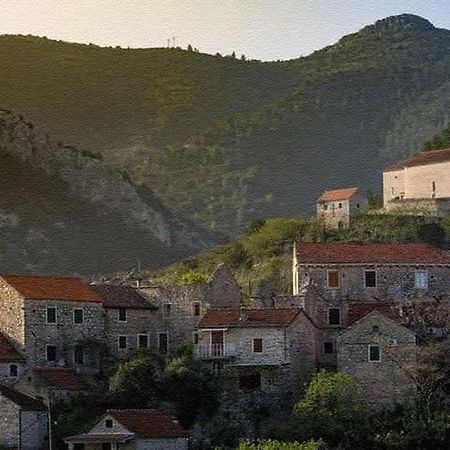 Heritage Apartments Kyra & Fox In Pitve, Hvar Exteriér fotografie